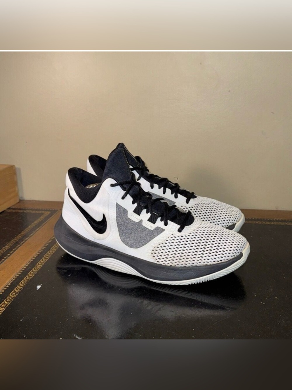 Nike Men’s White and Black Athletic Basketball Shoes